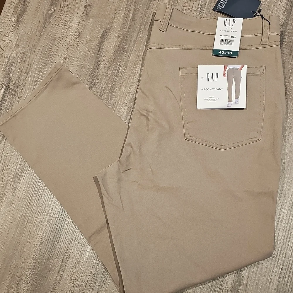GAP Men's Khaki Chinos